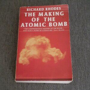 The Making of the Atomic Bomb Richard Rhodes Paperback Oppenheimer Vintage